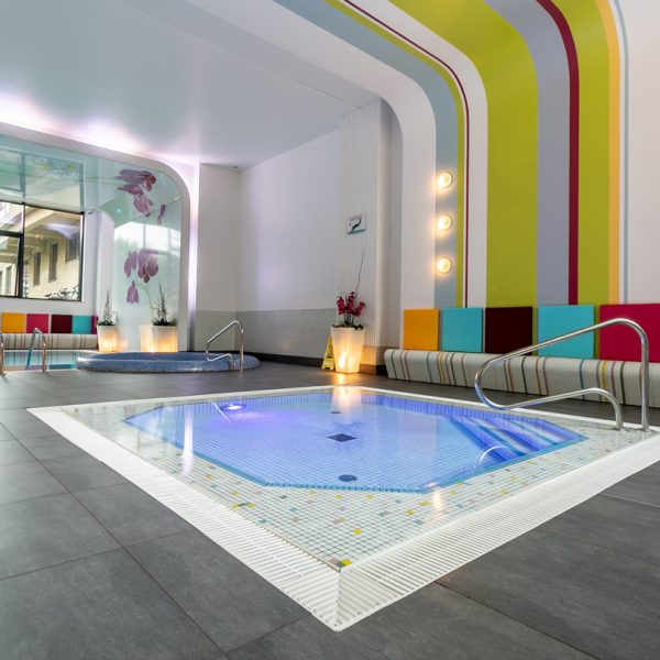 Acces zi All Inclusive Happy Hours
